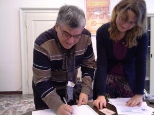 IL Presidente del Consiglio comunale di Vicenza Federico Formisano firma la campagna "Un'altra difesa è possibile"